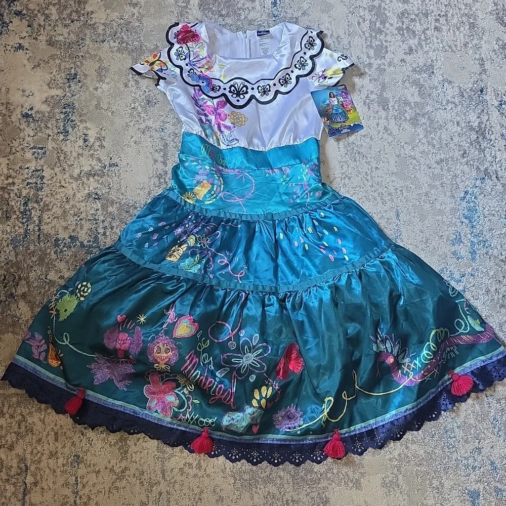 NWT Disney Encanto Mirabel Madrigal Dress Size Medium Costume Cosplay Halloween